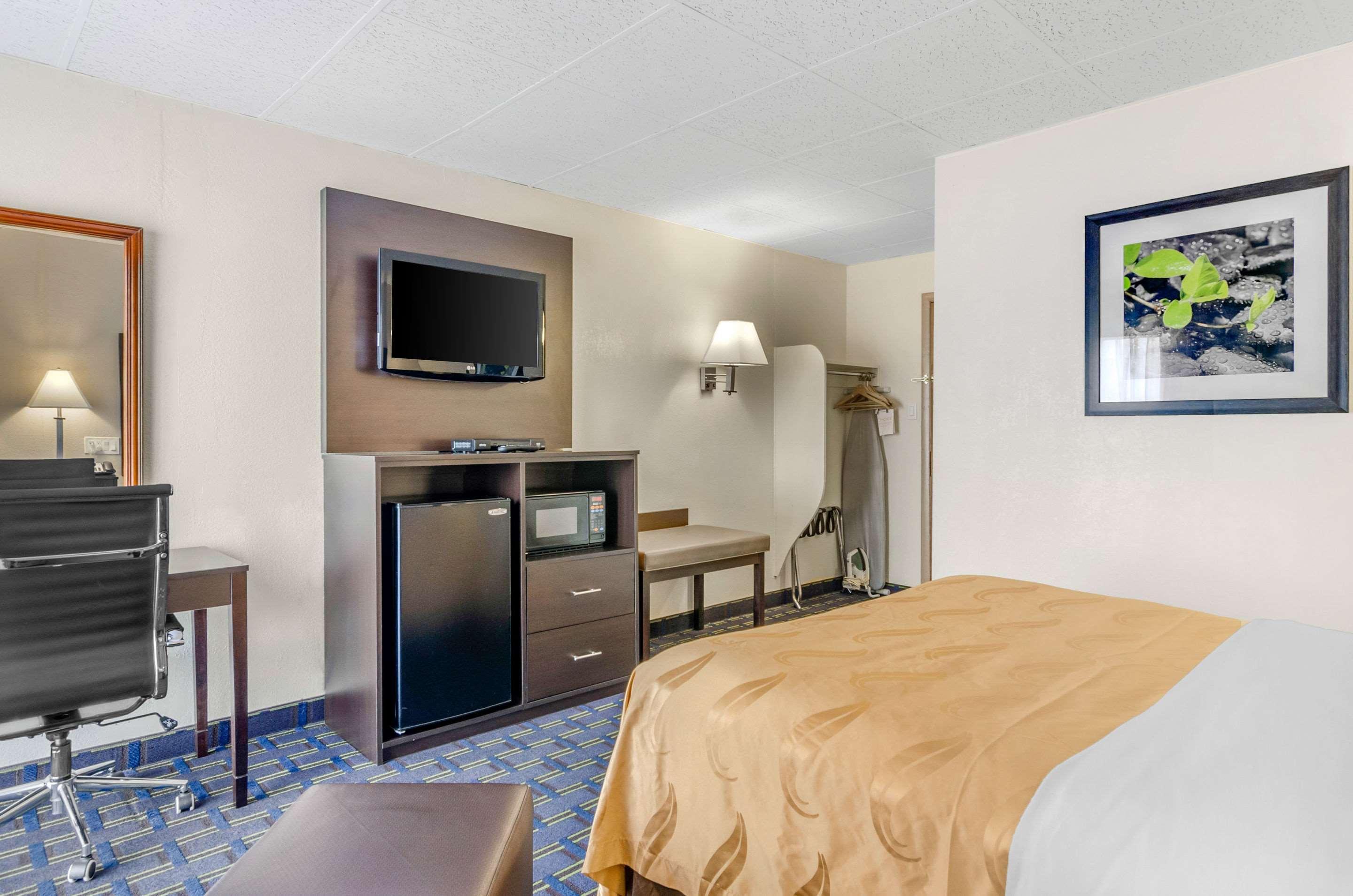Quality Inn Waynesboro - Skyline Drive Εξωτερικό φωτογραφία
