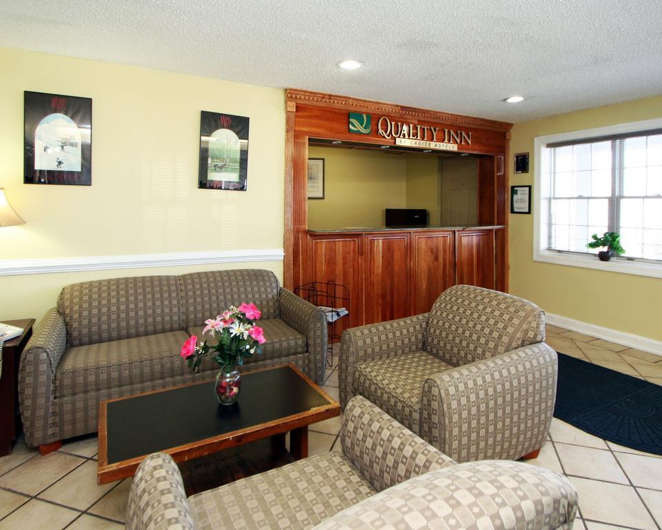 Quality Inn Waynesboro - Skyline Drive Εξωτερικό φωτογραφία