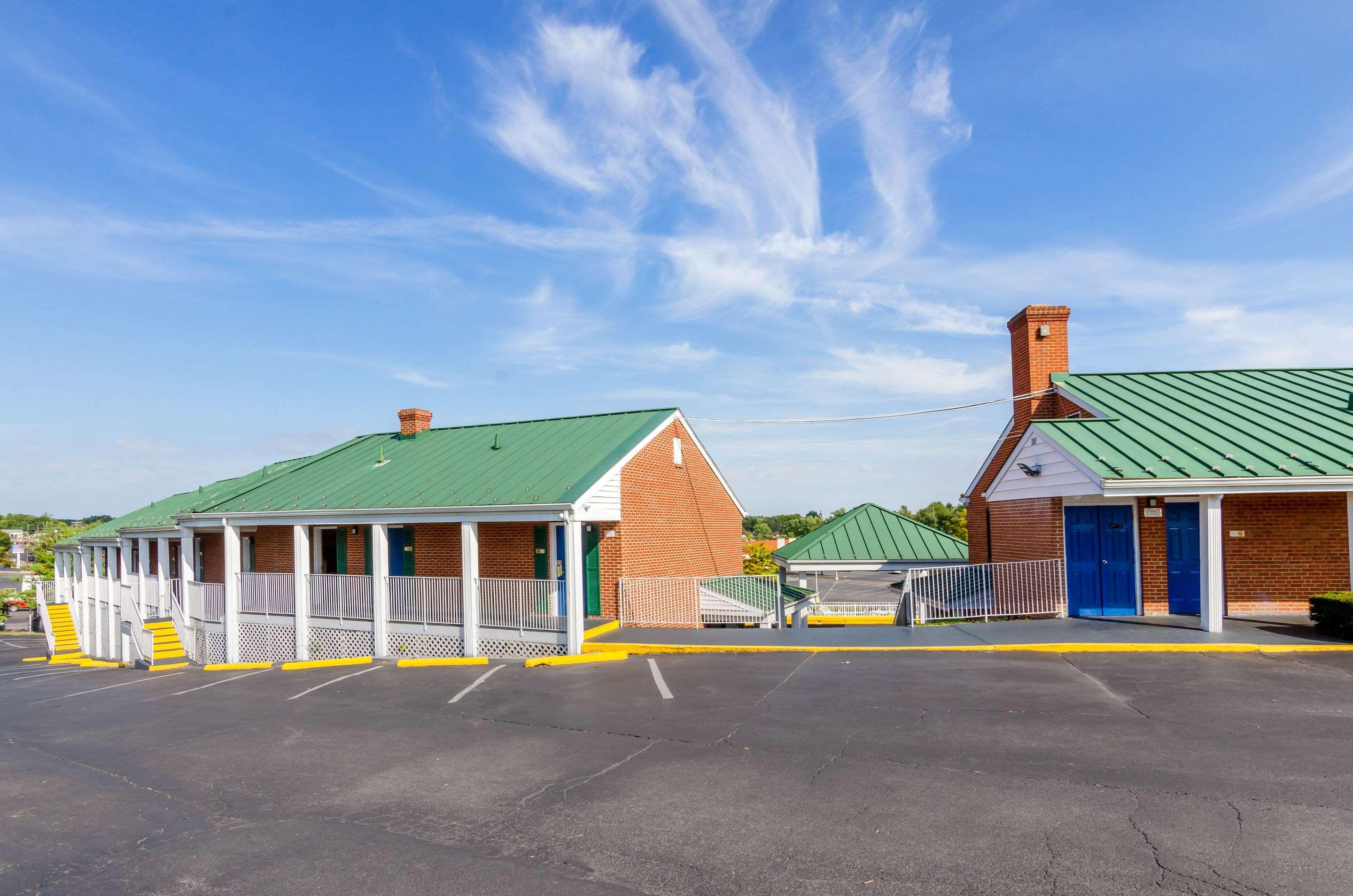 Quality Inn Waynesboro - Skyline Drive Εξωτερικό φωτογραφία