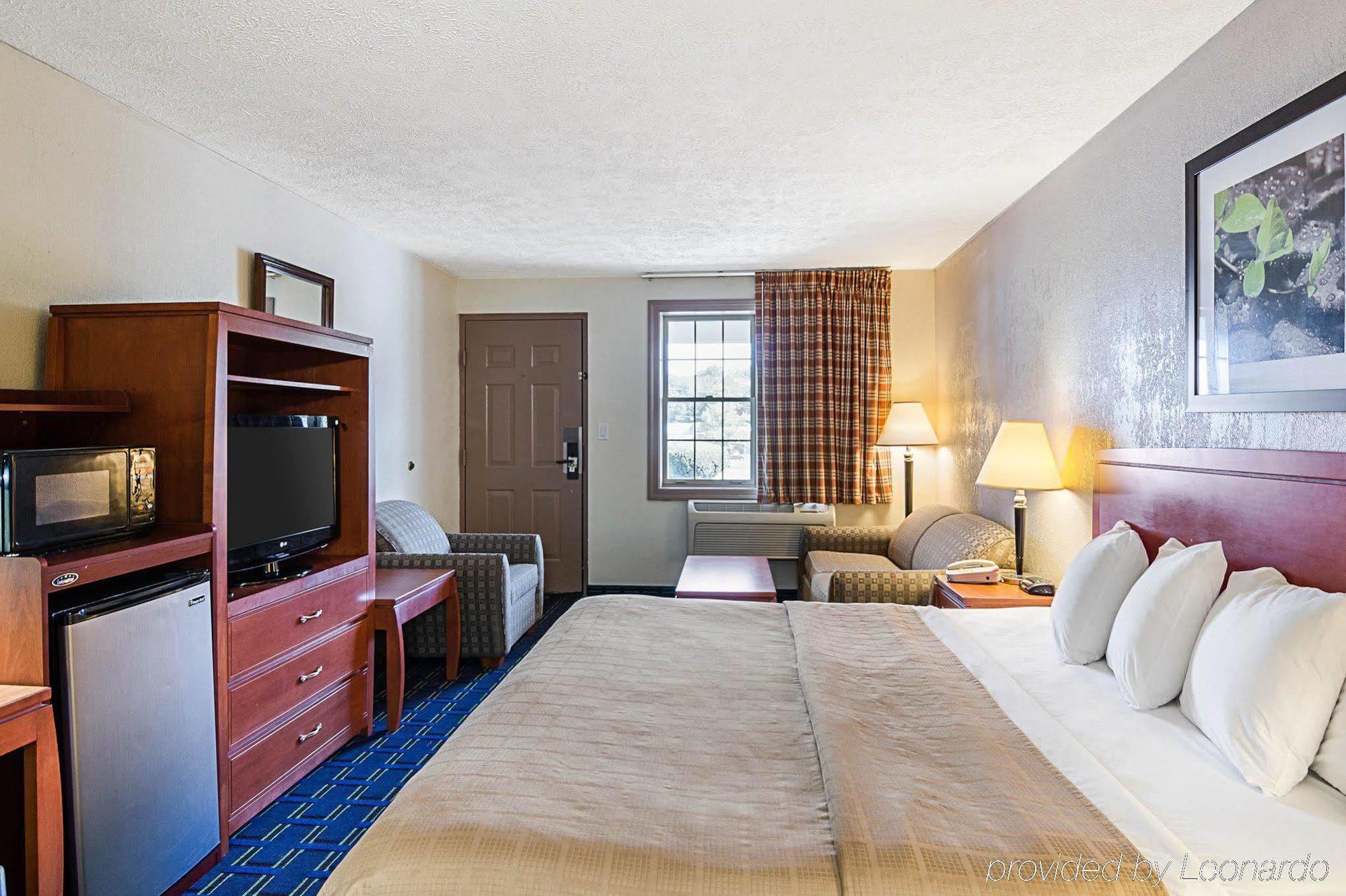 Quality Inn Waynesboro - Skyline Drive Εξωτερικό φωτογραφία