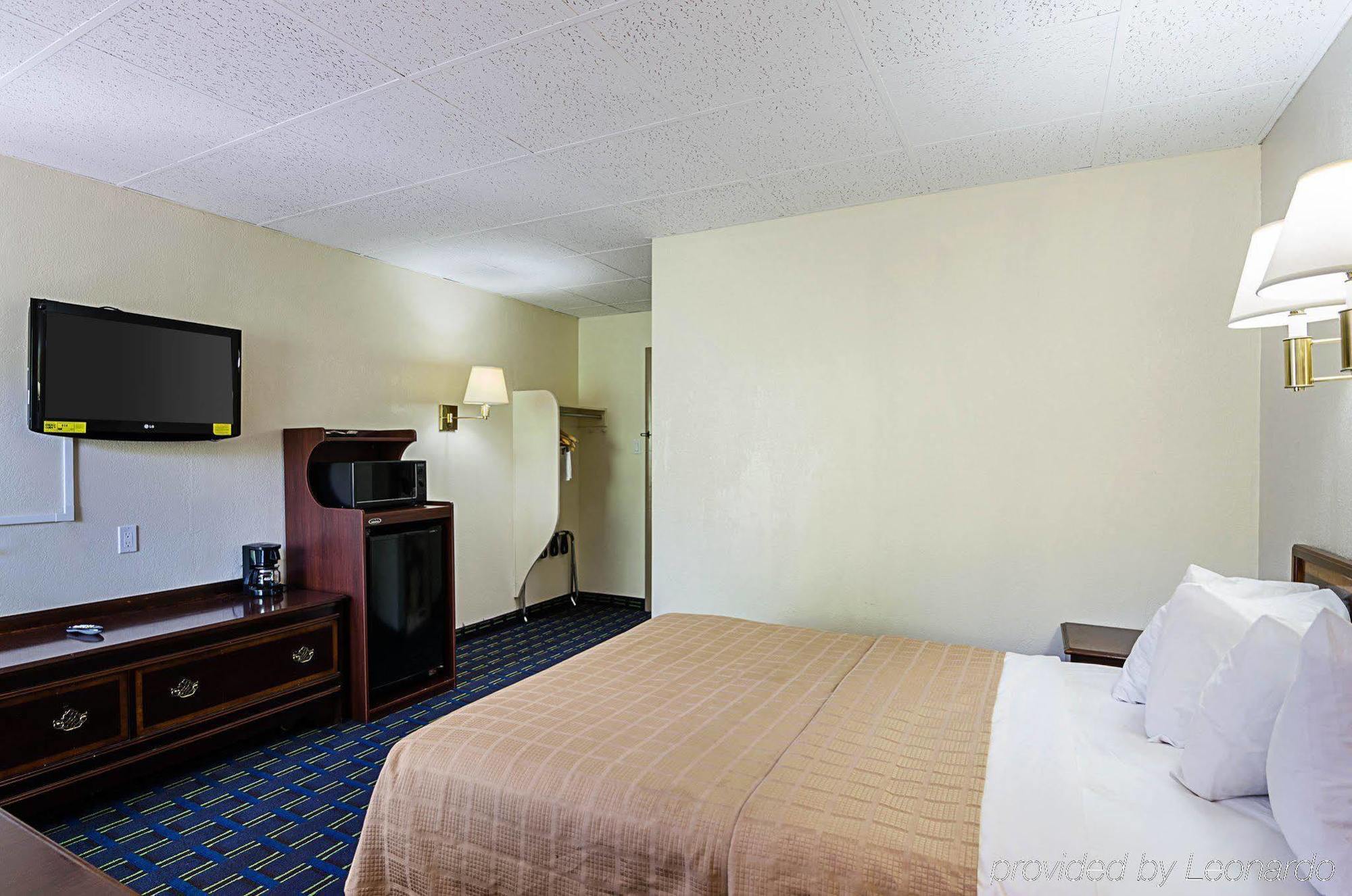 Quality Inn Waynesboro - Skyline Drive Εξωτερικό φωτογραφία